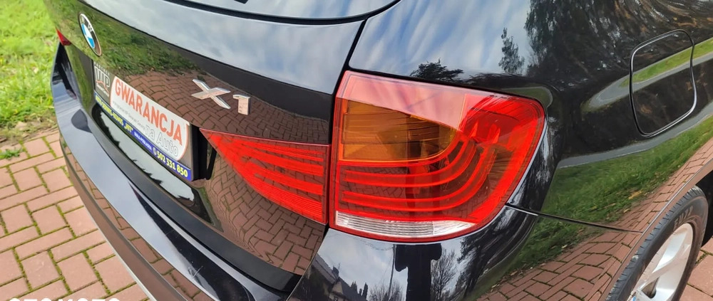 BMW X1 cena 46900 przebieg: 175600, rok produkcji 2015 z Siechnice małe 466